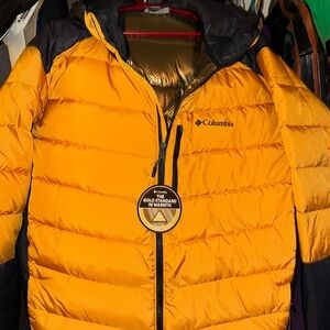 Columbia hooded jacket